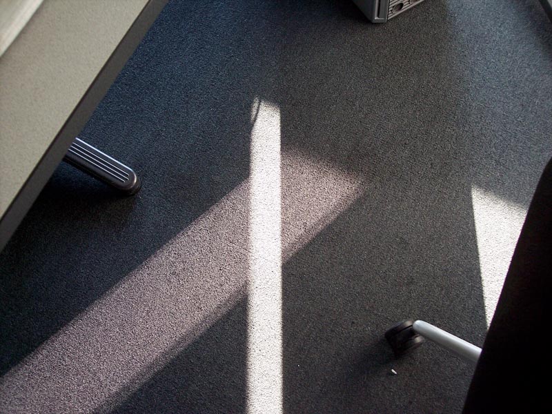 Boden eines eschborner Büros im Licht | zufälliger Moholy-Nagy; Foto
